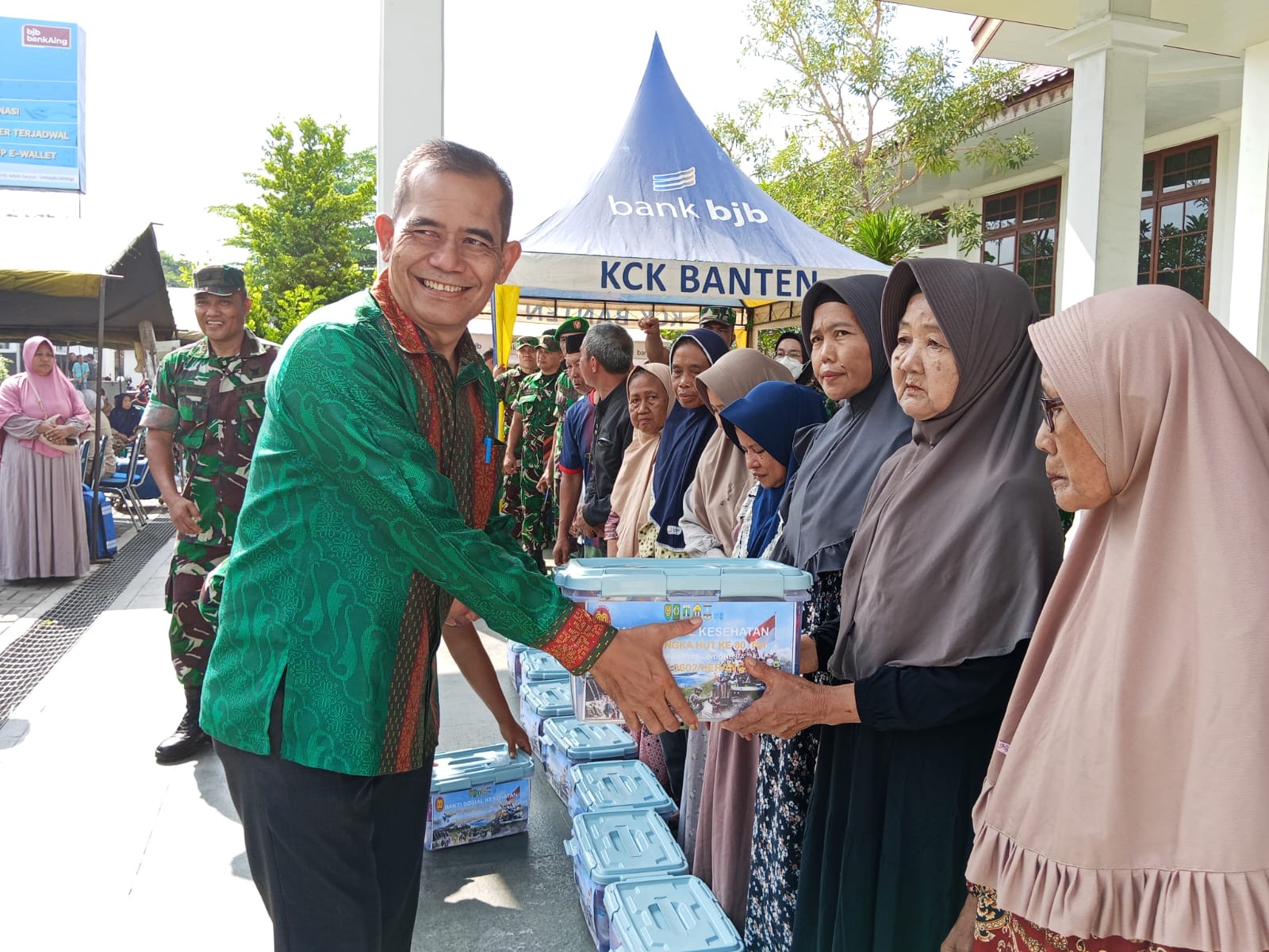 KEPALA KESBANGPOL KOTA SERANG TURUT DALAM KEGIATAN BASKOSKES DALAM MEMPERINGATI HUT Ke-80 TNI TAHUN 2025.