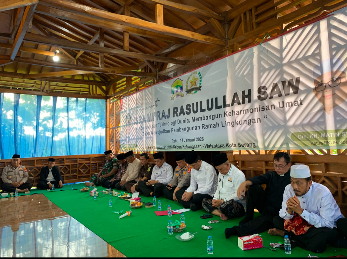 KEPALA BADAN KESBANGPOL KOTA SERANG HADIRI PERINGATAN HARI ISRA MI'RAJ NABI MUHAMMAD SAW Tahun 2026