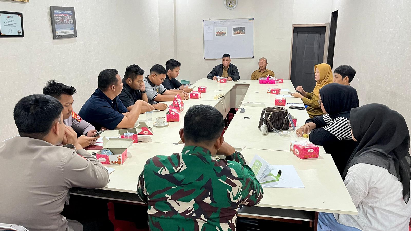 RAPAT LATIHAN GABUNGAN PASKIBRAKA DAN PASUKAN 45 TAHUN 2025